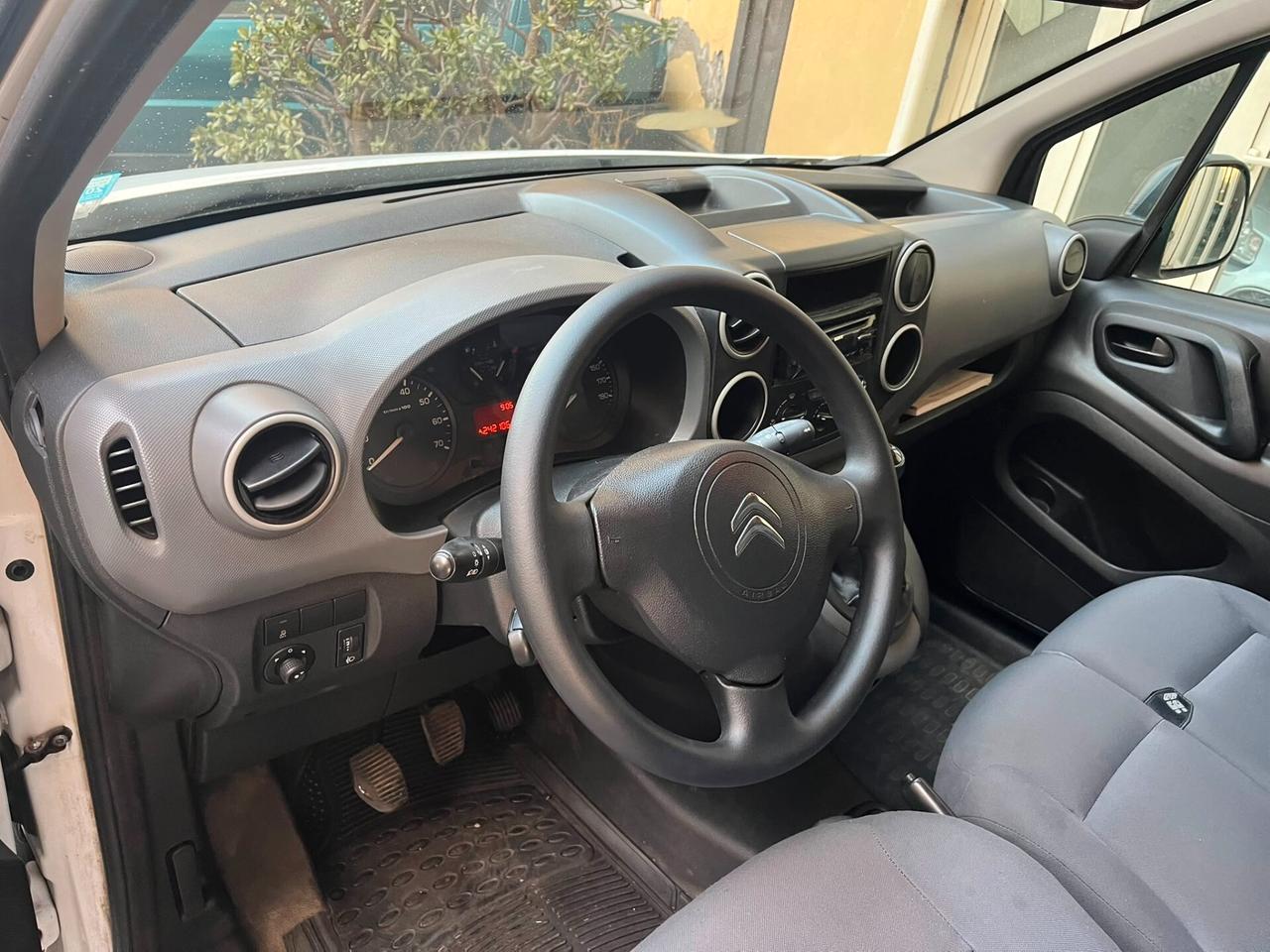Citroen Berlingo 1.6 HDi 75 Van 3 posti Club L1