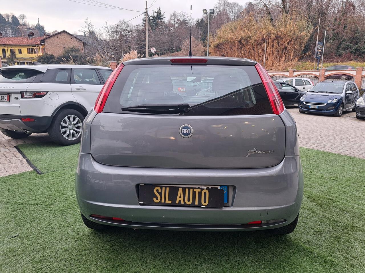 Fiat Punto 1.2 BENZ 65 CV , 5P /OK NEOPATENTATI