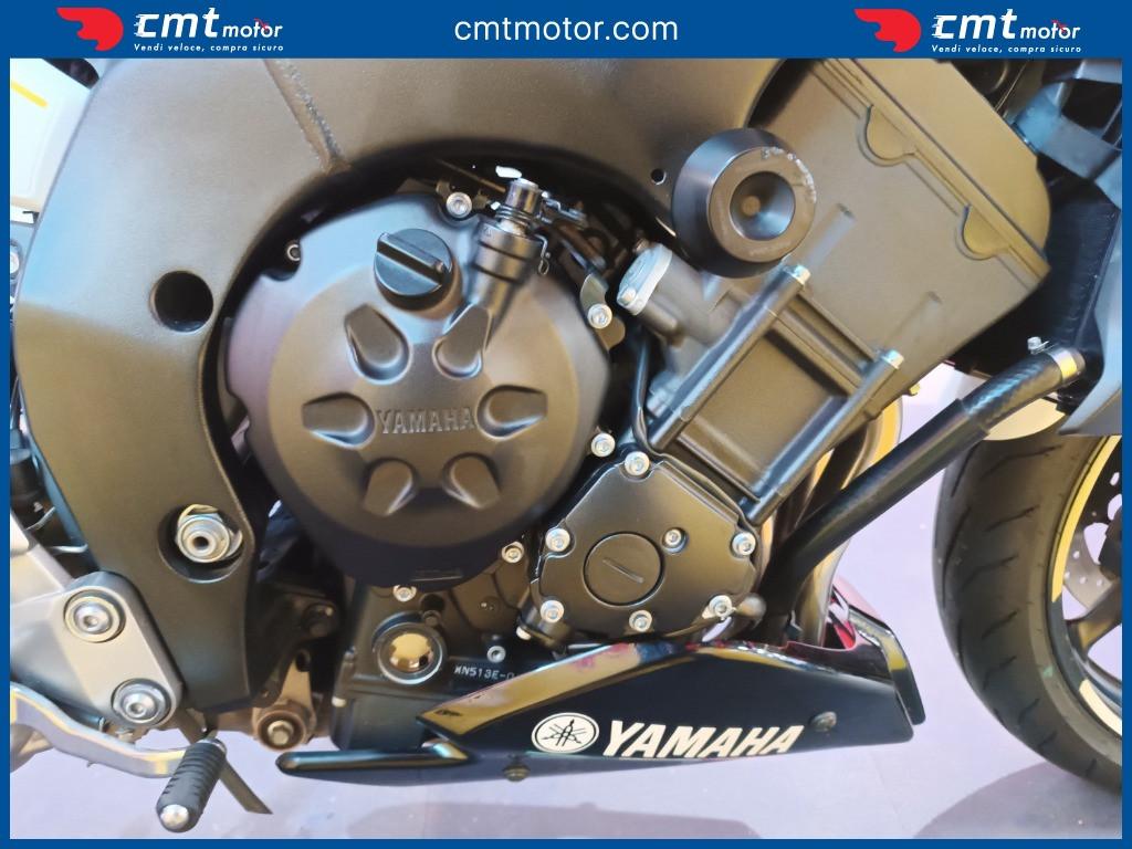 Yamaha FZ1 - 2012