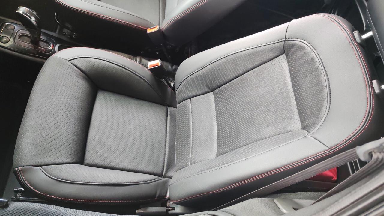 Ligier JS JS50 DCI Revolution Elegance Ice