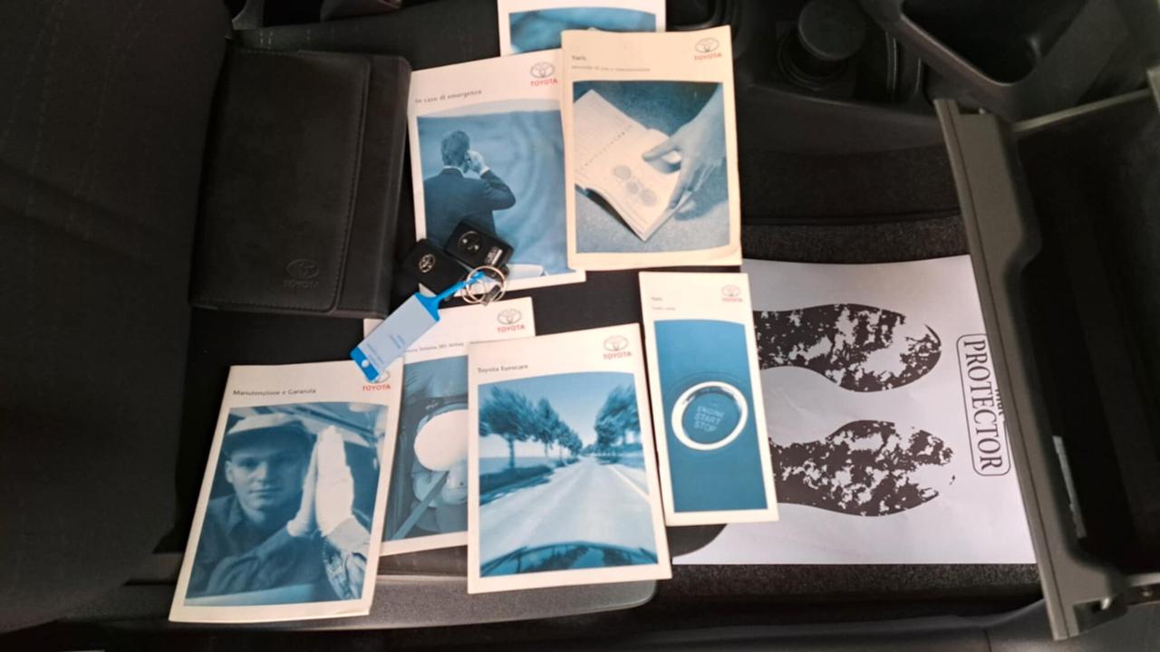 Toyota Yaris 1.3 5 porte