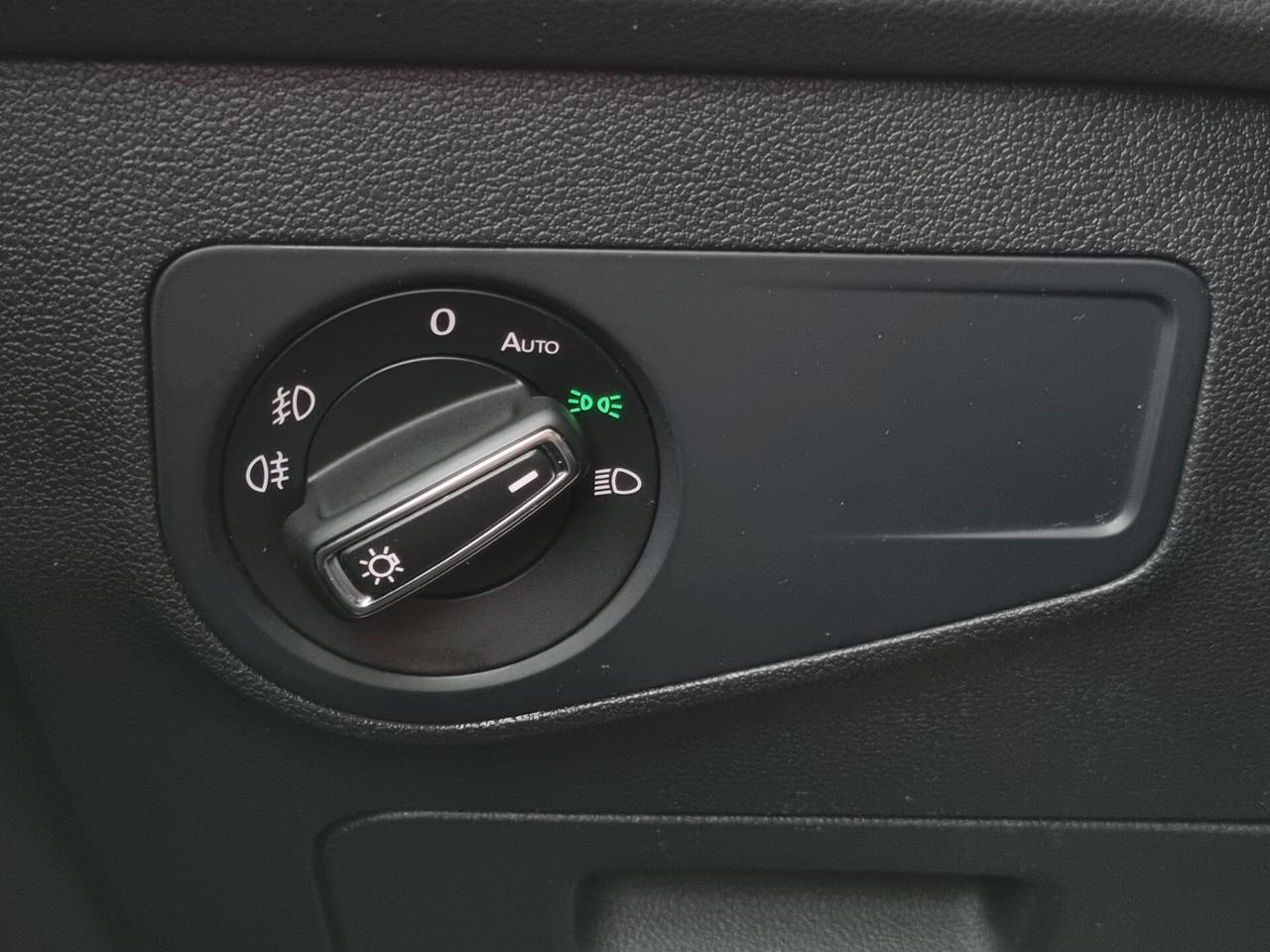 Volkswagen Tiguan 2.0 TDI SCR DSG Business BlueMotion Technology