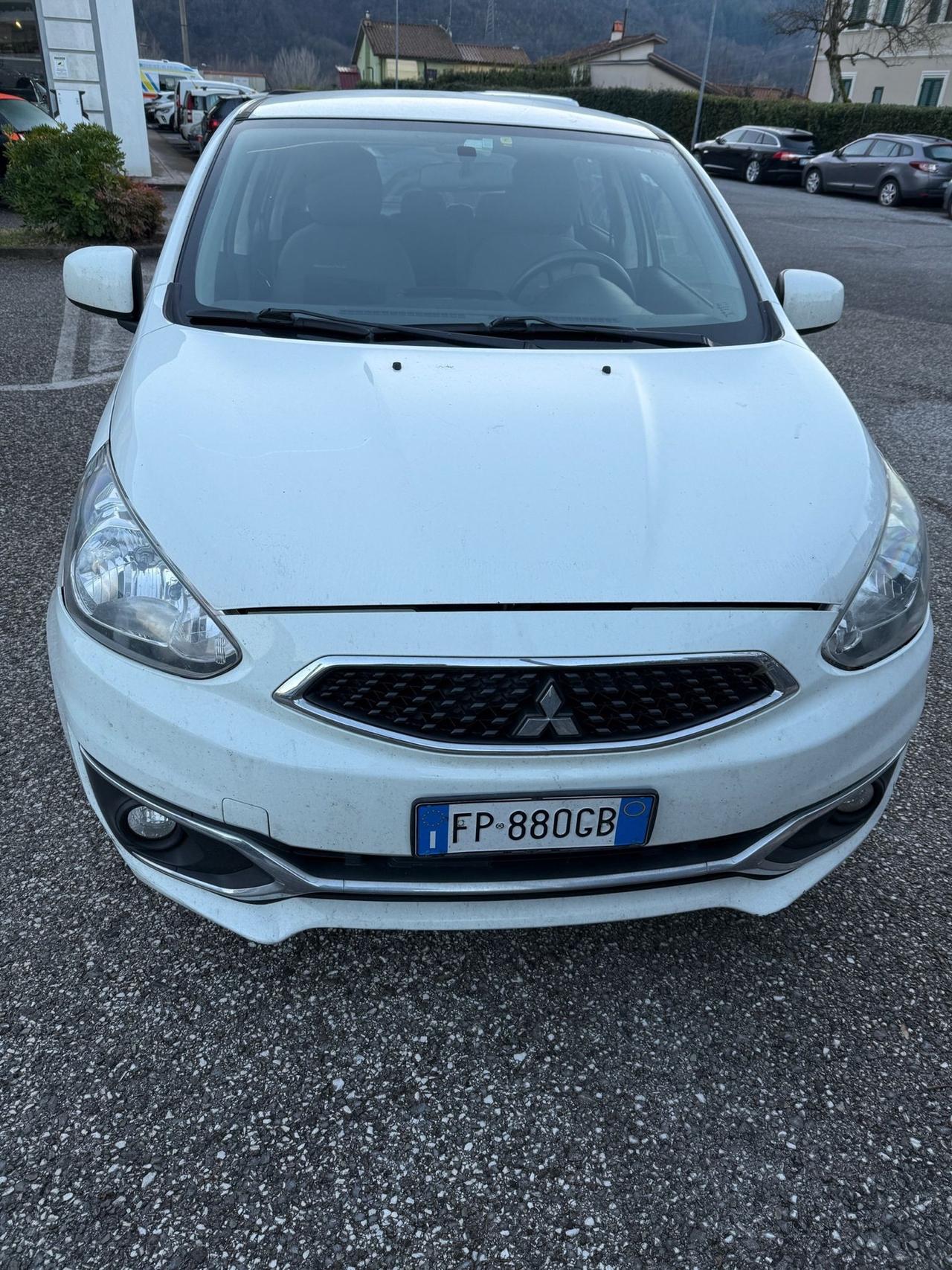 Mitsubishi Space Star 1.0 Invite
