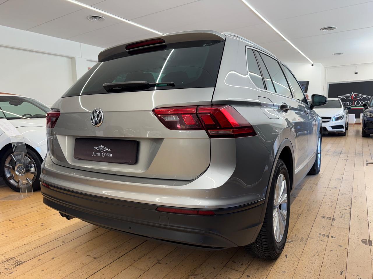 Volkswagen Tiguan 2.0 TDI SCR DSG 4MOTION Business BMT