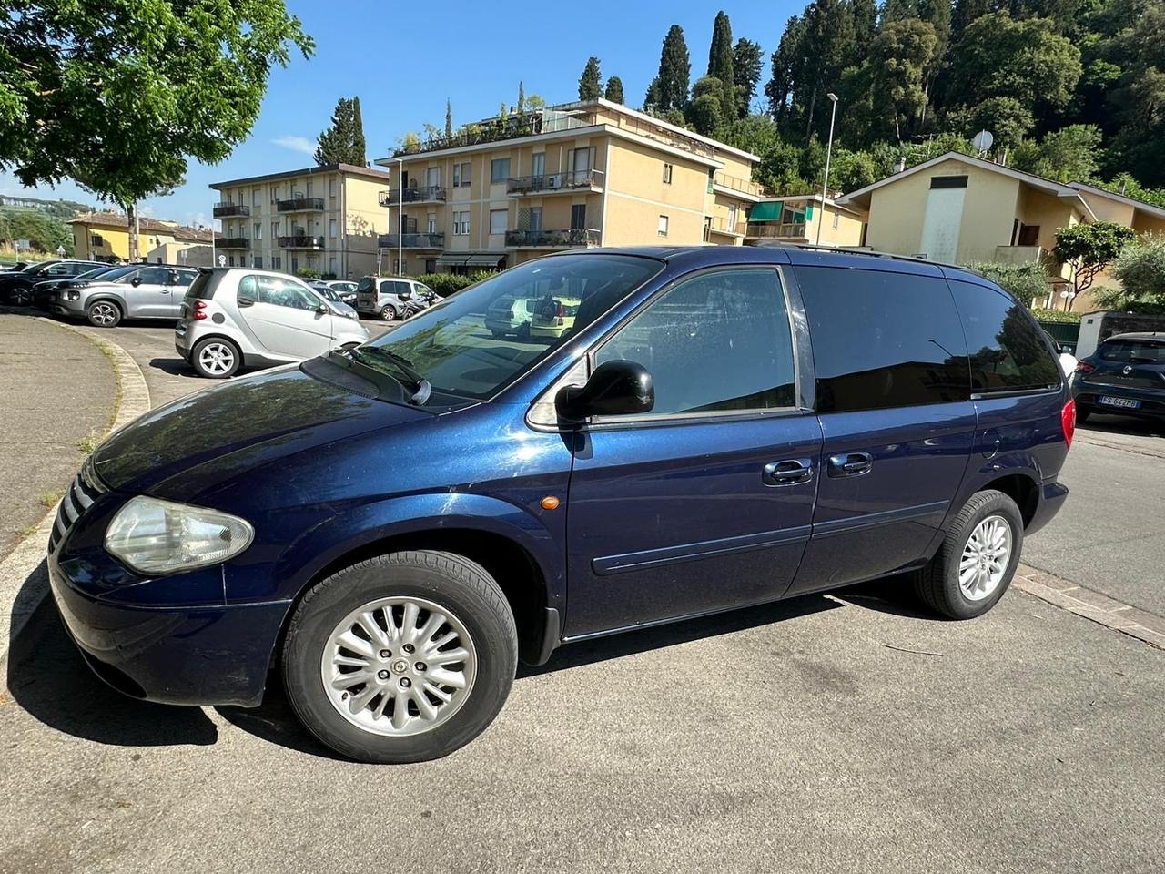 Chrysler Voyager Grand 2.8 CRD cat Limited Auto