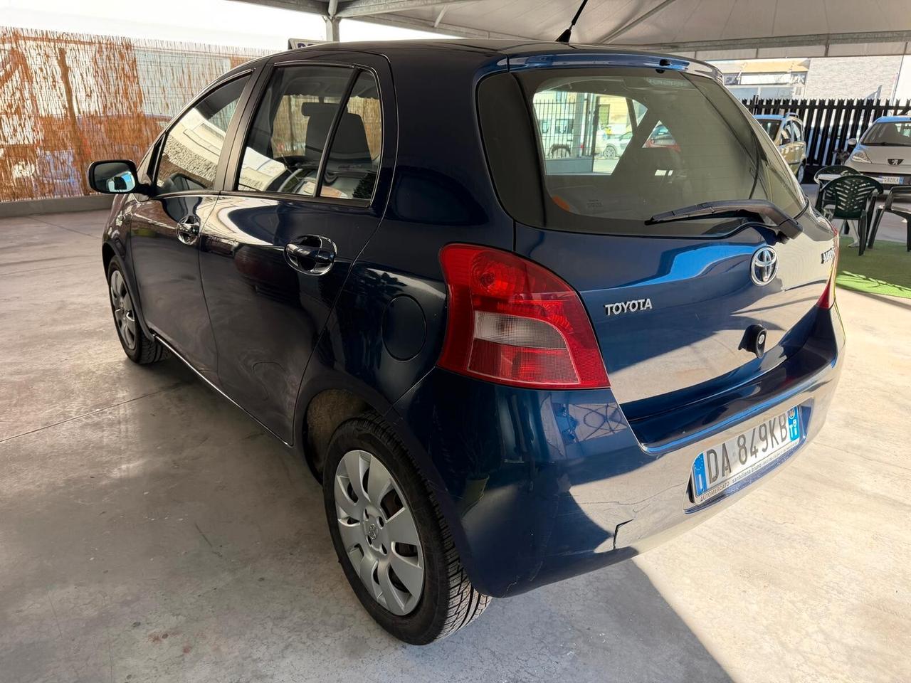 Toyota Yaris 1.3 5 porte Sol