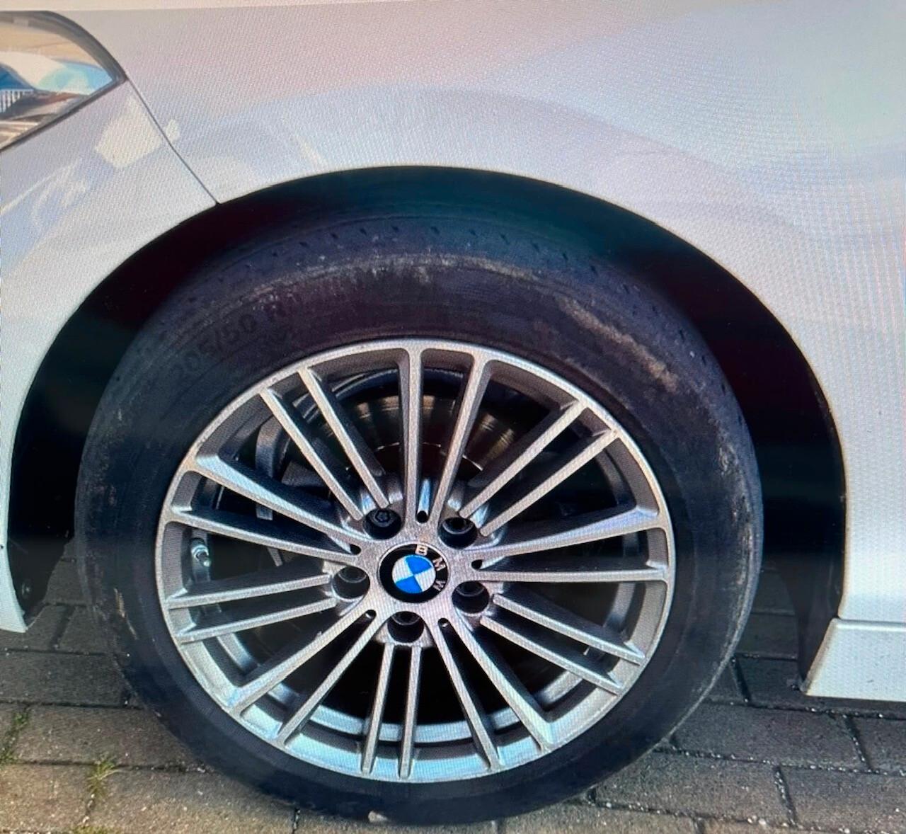 Bmw 116 116d 5p. Urban