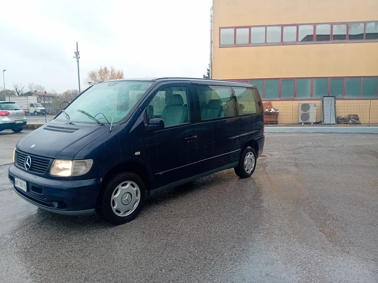 Mercedes-benz V 230 turbodiesel cat Trend