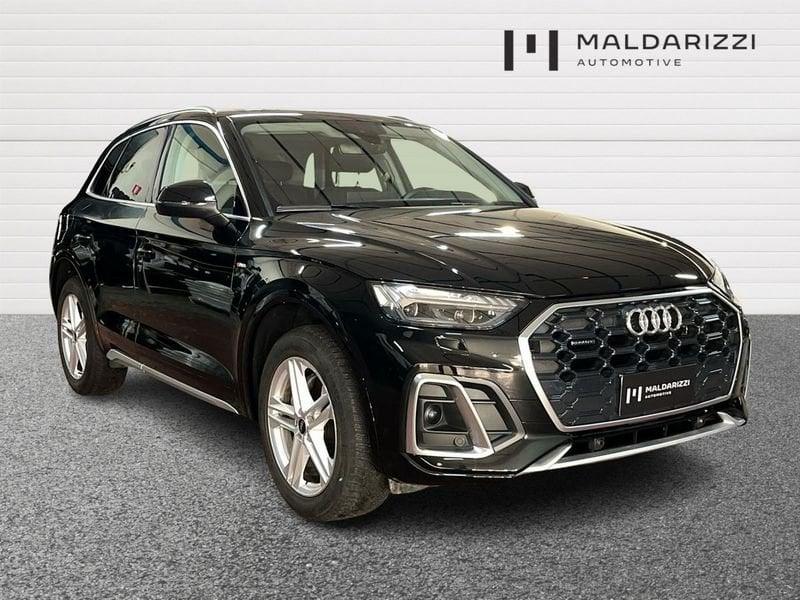 Audi Q5 II 2020 40 2.0 tdi mhev 12V S line quattro s-tronic