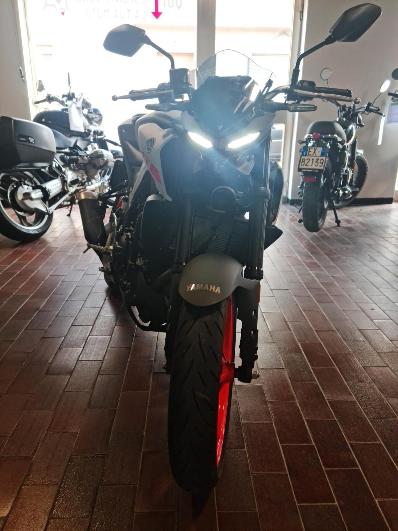MT 03 SOLO M5300 KM
