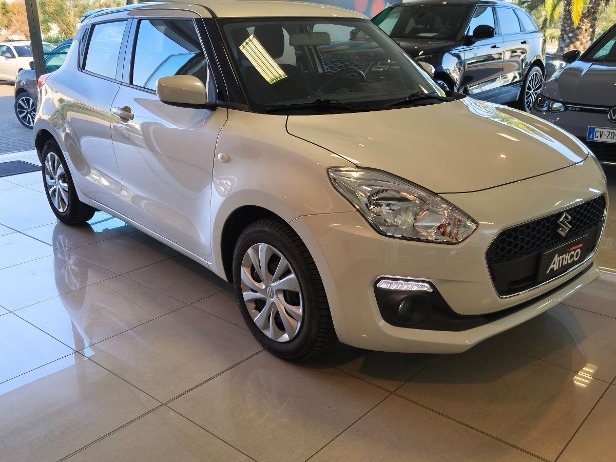 SUZUKI Swift 1.2 Hybrid Top