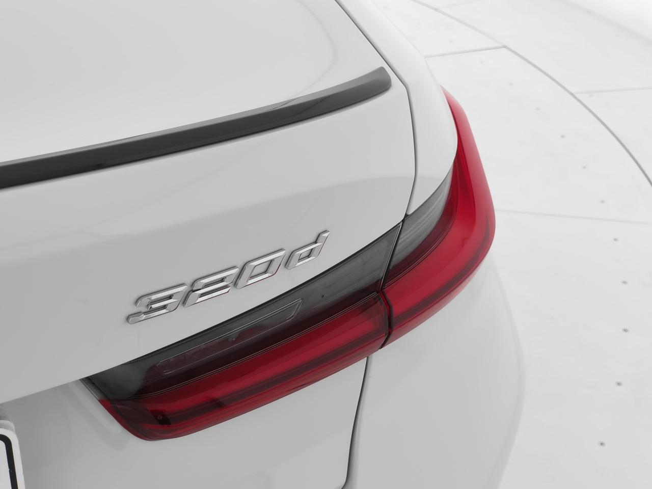 BMW Serie 3 320d 48V MSport Pro