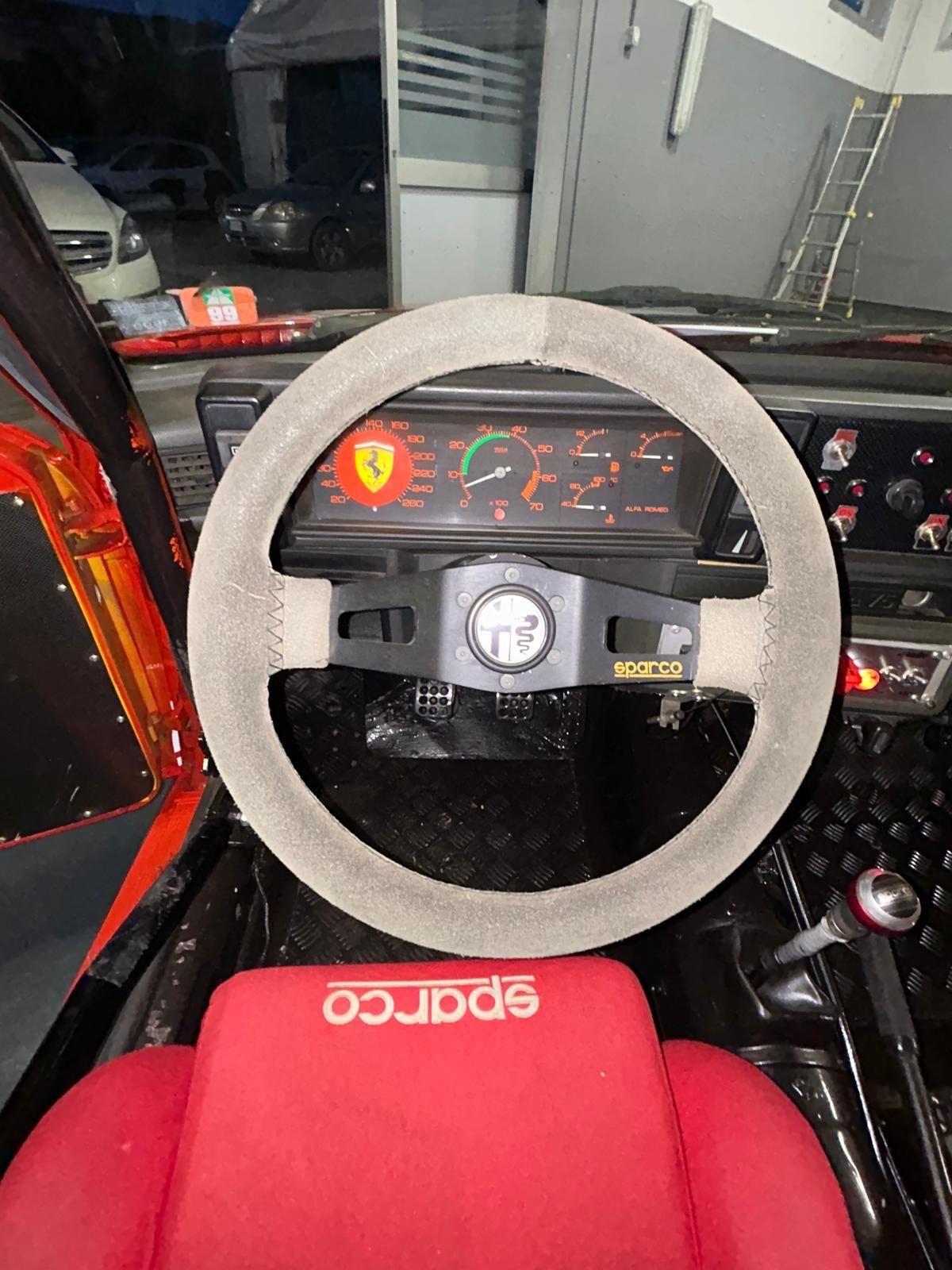 Alfa Romeo 75 2.0 TS Rally Drift