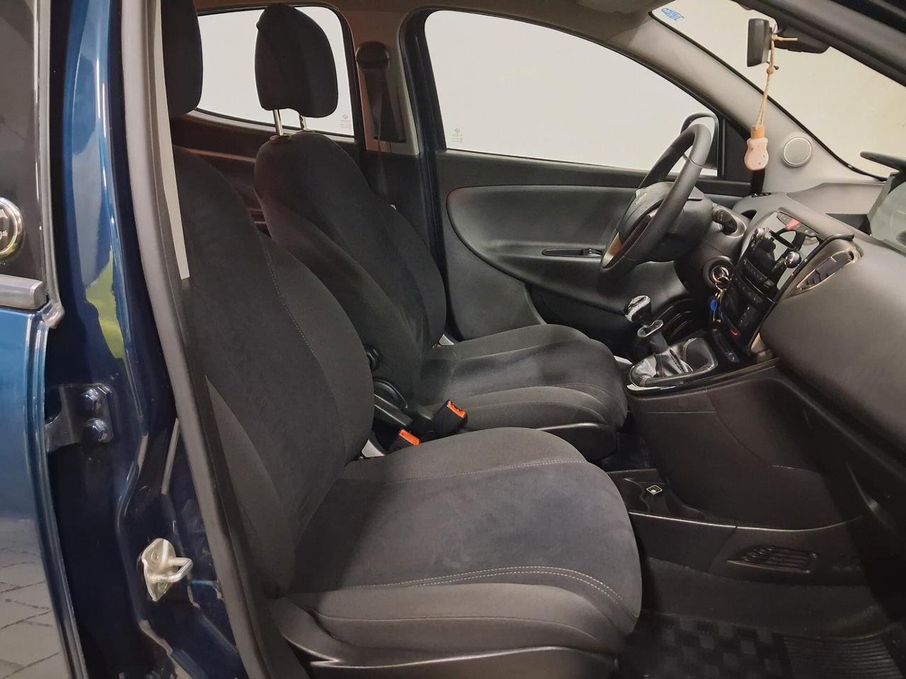 Lancia Ypsilon 1.2 69 CV 5 porte GPL Ecochic 30th