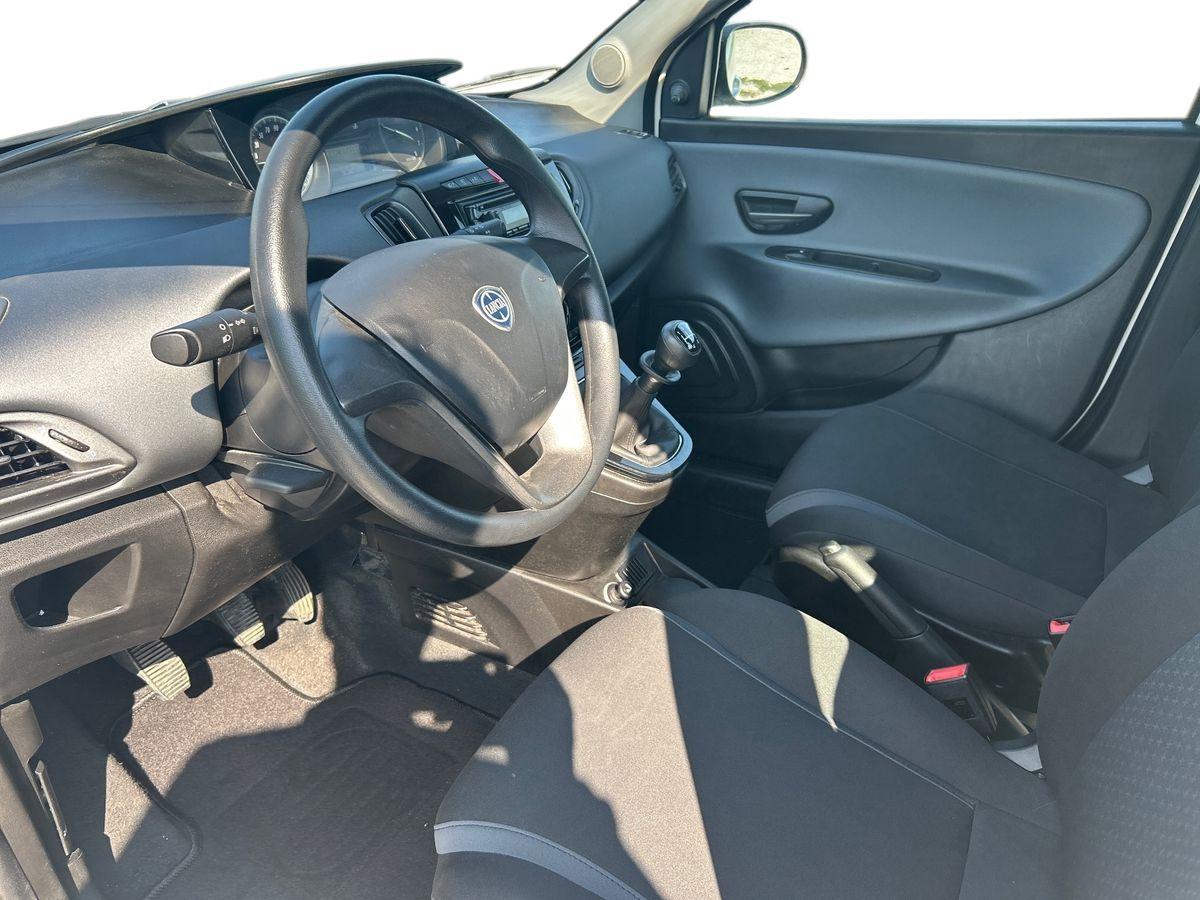 LANCIA Ypsilon III 2015 - Ypsilon 1.2 Silver 69cv
