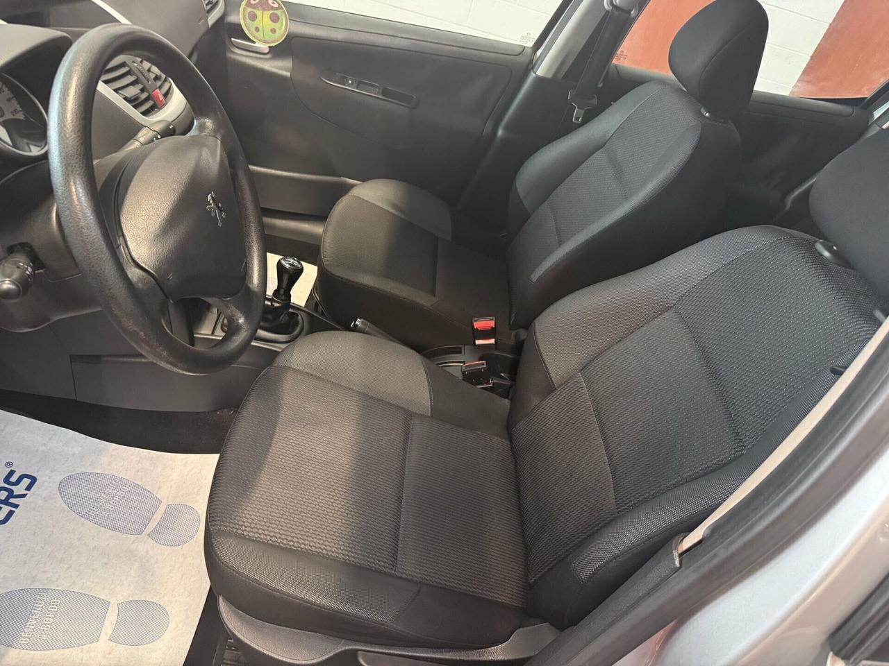 Peugeot 207 1.4 VTi 95CV SW Sweet Years GPL NEOPAT