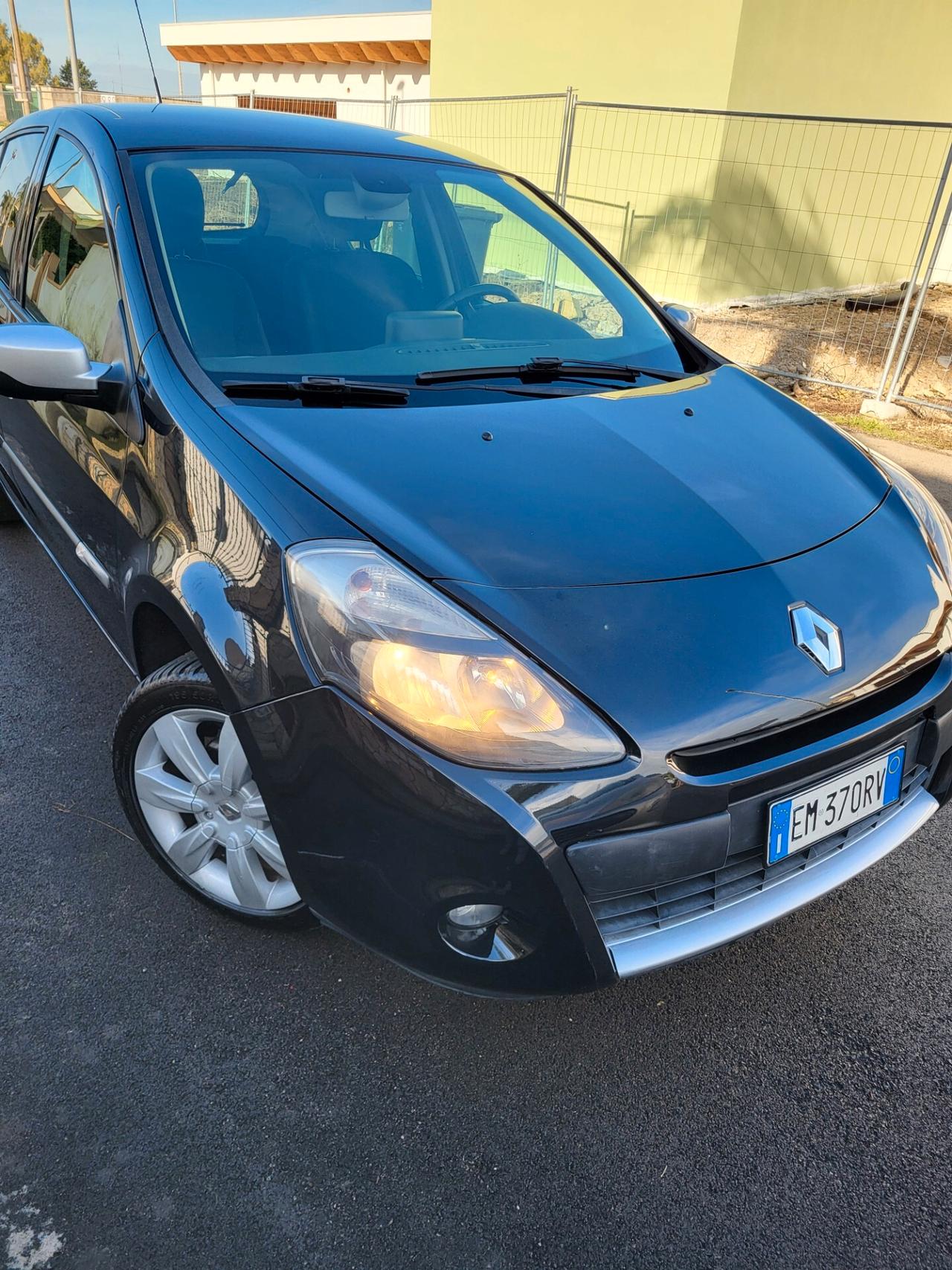 Renault Clio 1.2 16V 5 porte Dynamique