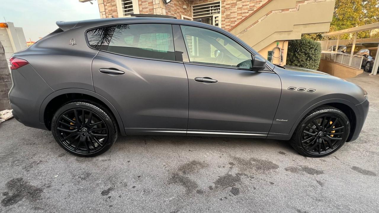 MASERATI LEVANTE GRANSPORT V6 275 Q4 2020