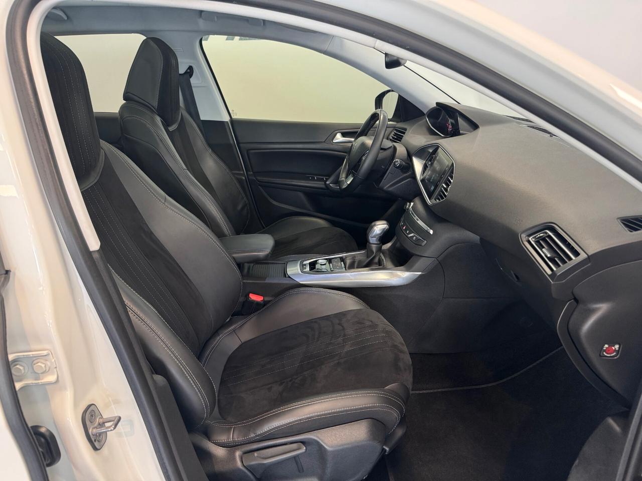 Peugeot 308 BlueHDi 150 S&S EAT6 Allure NAVI TETTO LED