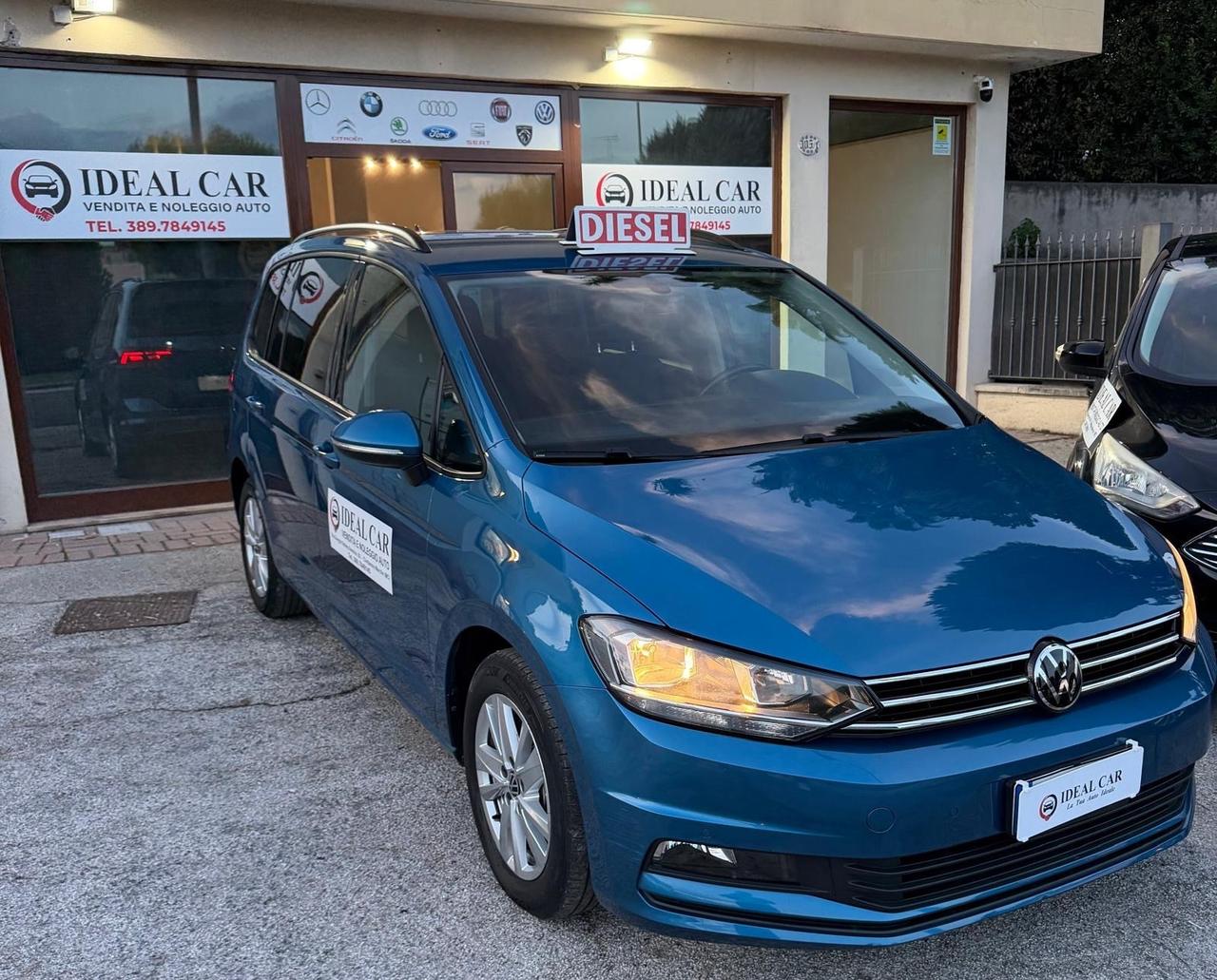 Volkswagen Touran 2.0 TDI 122 CV Executive BlueMotion 7 POSTI