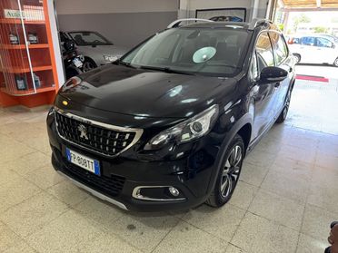 Peugeot 2008 1.2 Allure 82 cv. Navigatore 56 Mila
