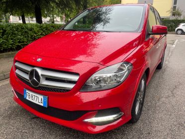 Mercedes B250 ELETTRICA GARANZIA NEOPATENTATI