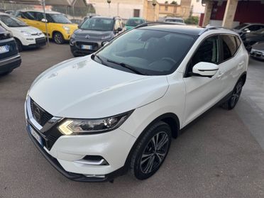 Nissan Qashqai 1.5 dCi N-Connecta tetto 360 metall
