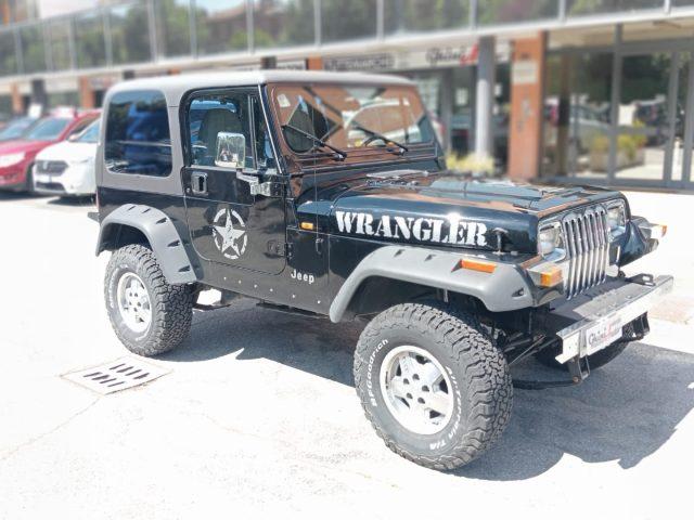 JEEP Wrangler 4.0 BENZINA -MANUALE cat HARD TOP (EU) A.S.I.