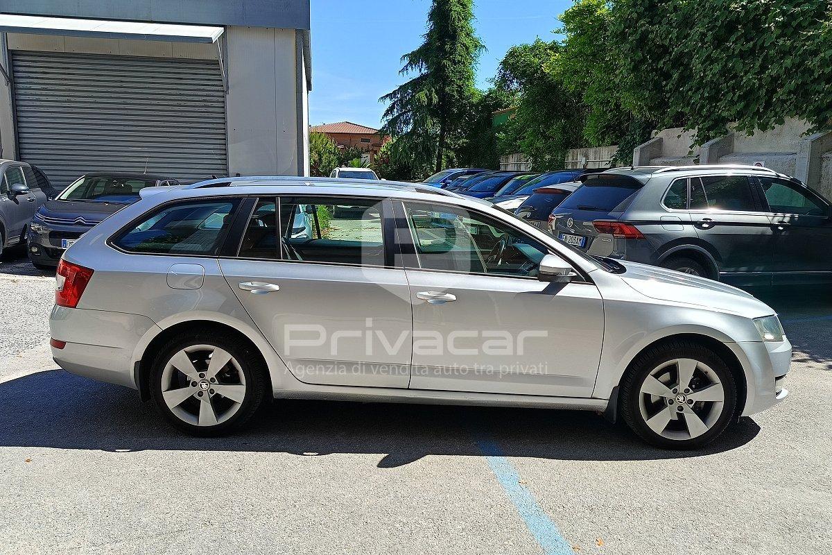 SKODA Octavia 2.0 TDI CR Wagon Ambition