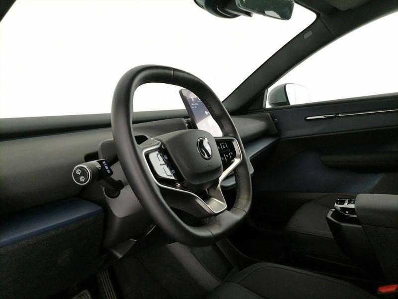 Volvo EX30 Single Motor Extended Range Core