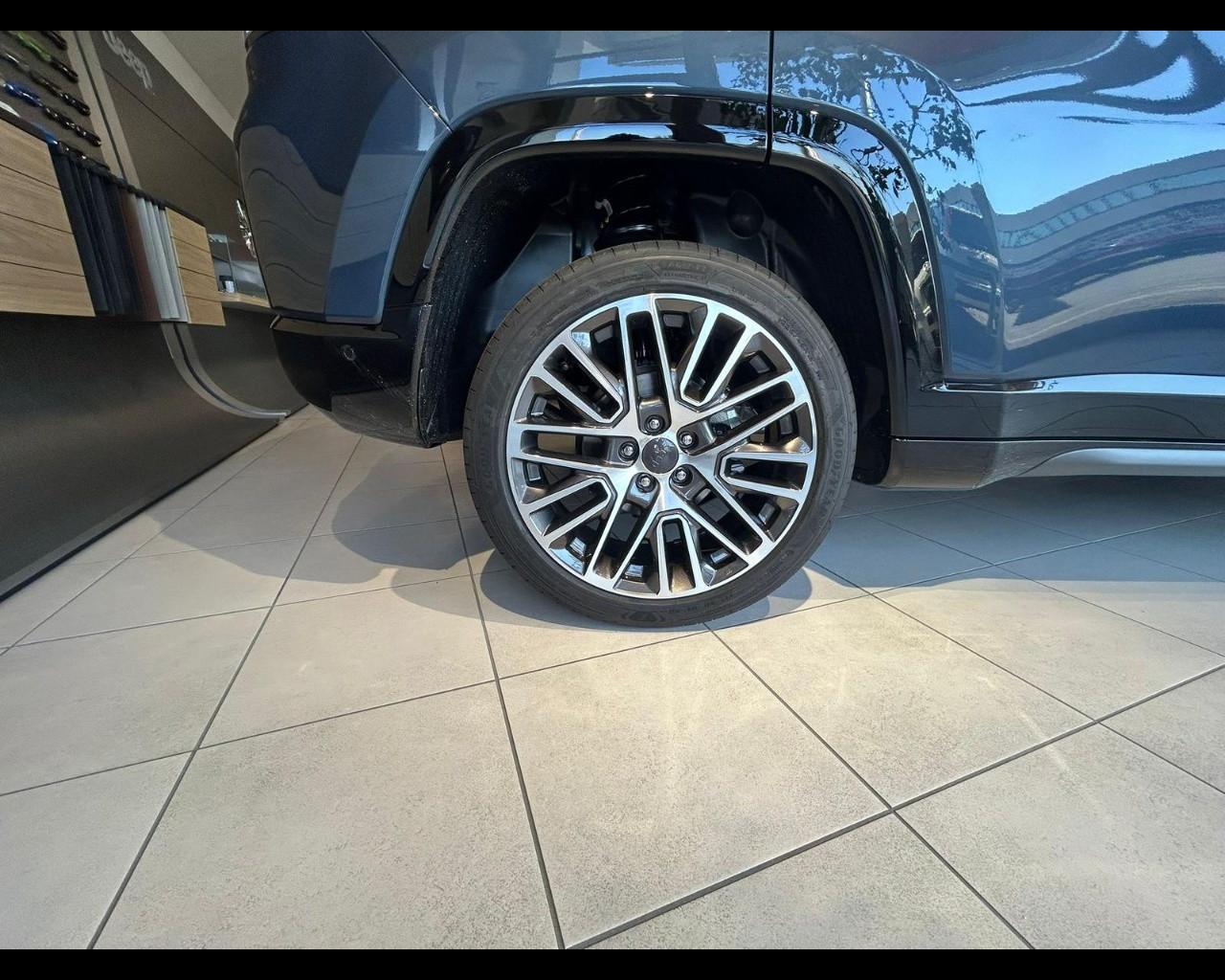 JEEP Compass E-Hybrid My24 Summit 1.5 Turbo T4 E-Hybrid 130cv Fwd Dct7