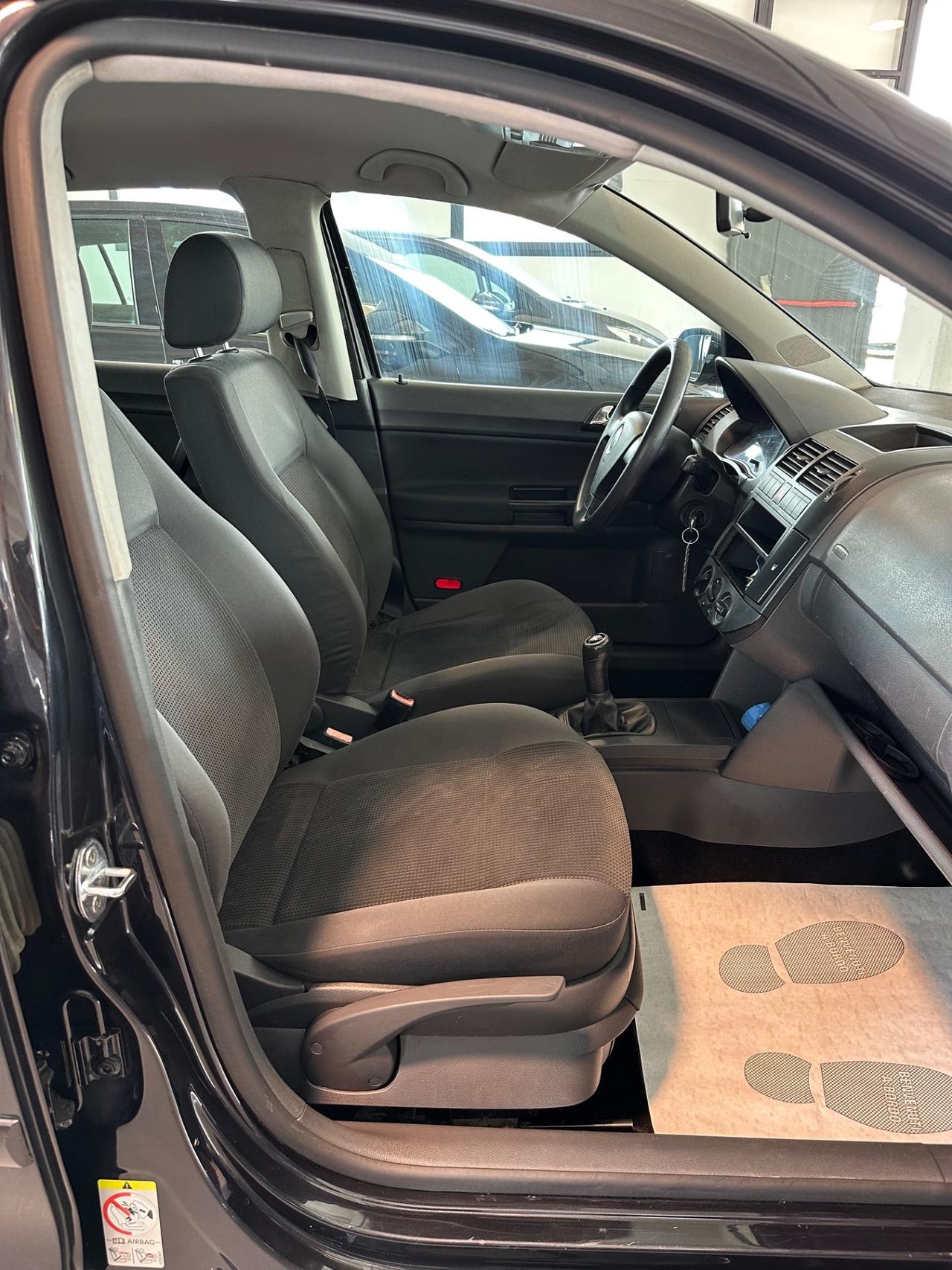 Volkswagen Polo 1.4/80CV 16V 5p. Comfort. BiFuel G