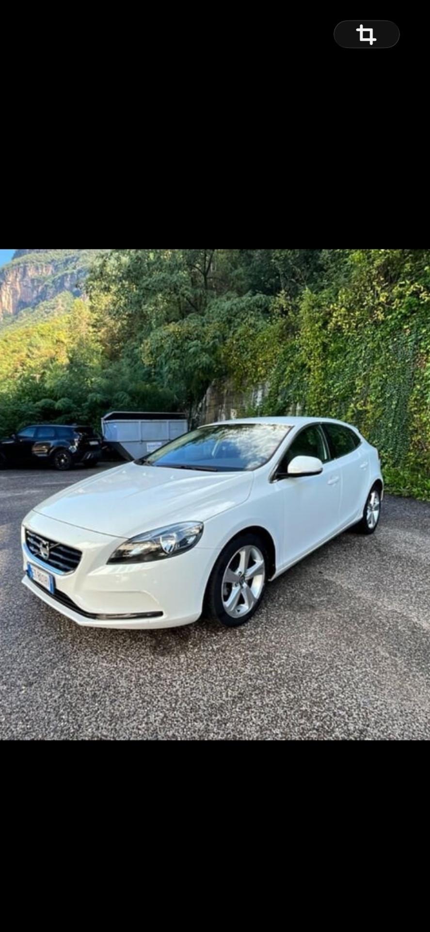 Volvo V40 D2 1.6 Summum NEOPATENTATI