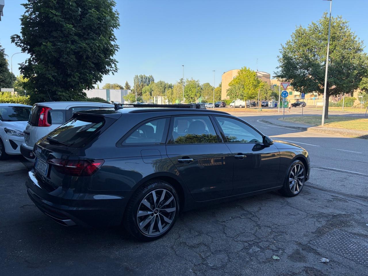 Audi A4 Avant 35 TDI/163 CV S tronic Business Advanced