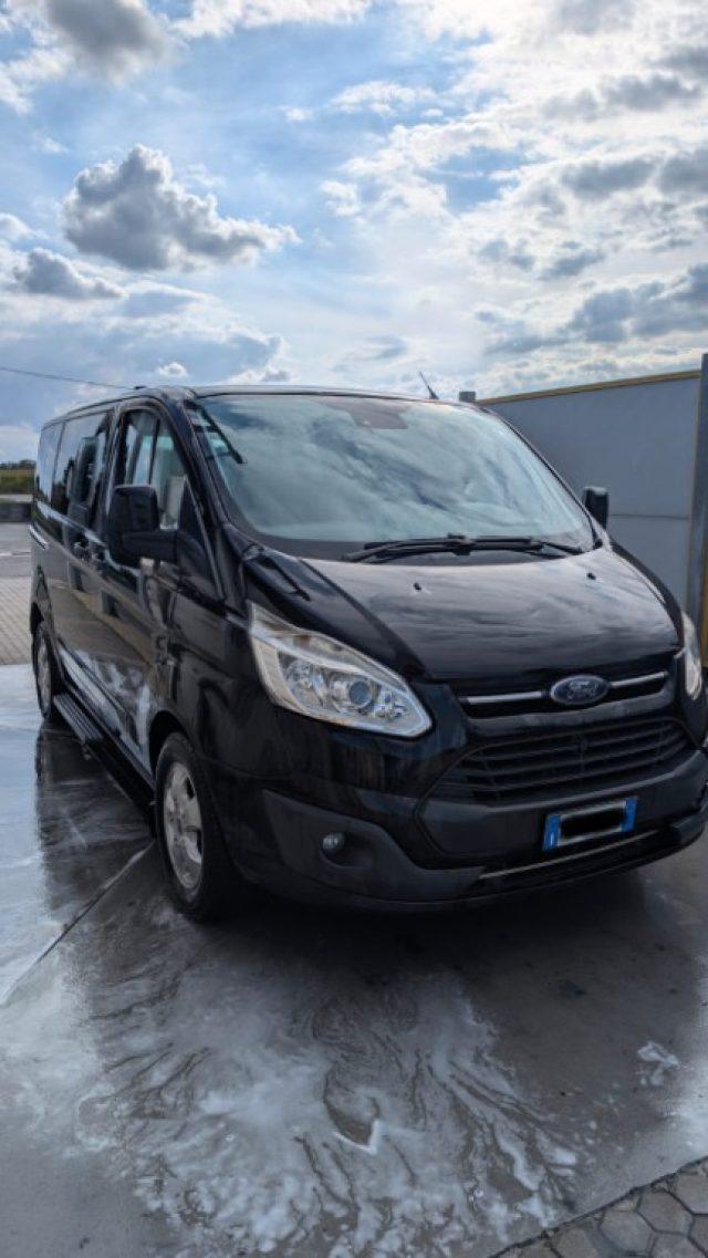 FORD Tourneo Custom 310 2.0 TDCi 170CV Titanium