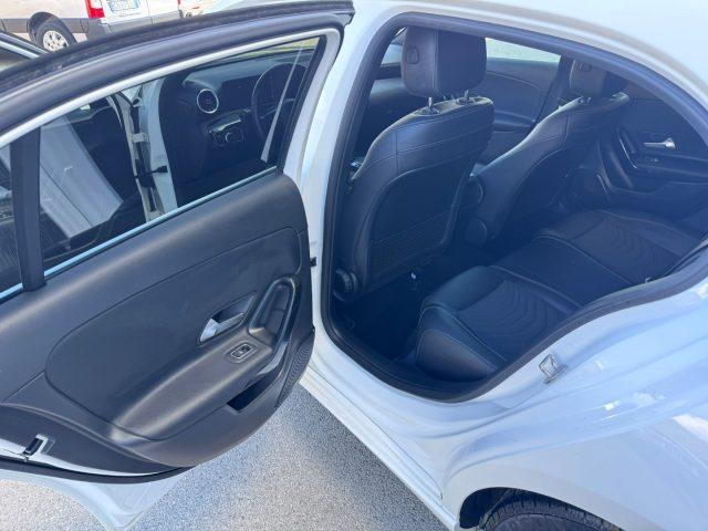 MERCEDES-BENZ A 180 d Automatica PREMIUM SPORT, TELECAMERA OK NEOPATEN