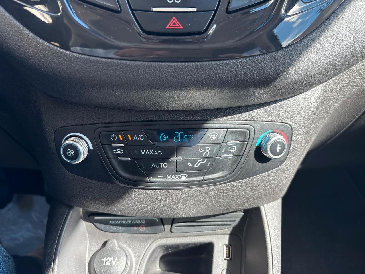 Ford Tourneo Courier SPORT 1.5 TDCI 75CV - UNICO PROPRIETARIO