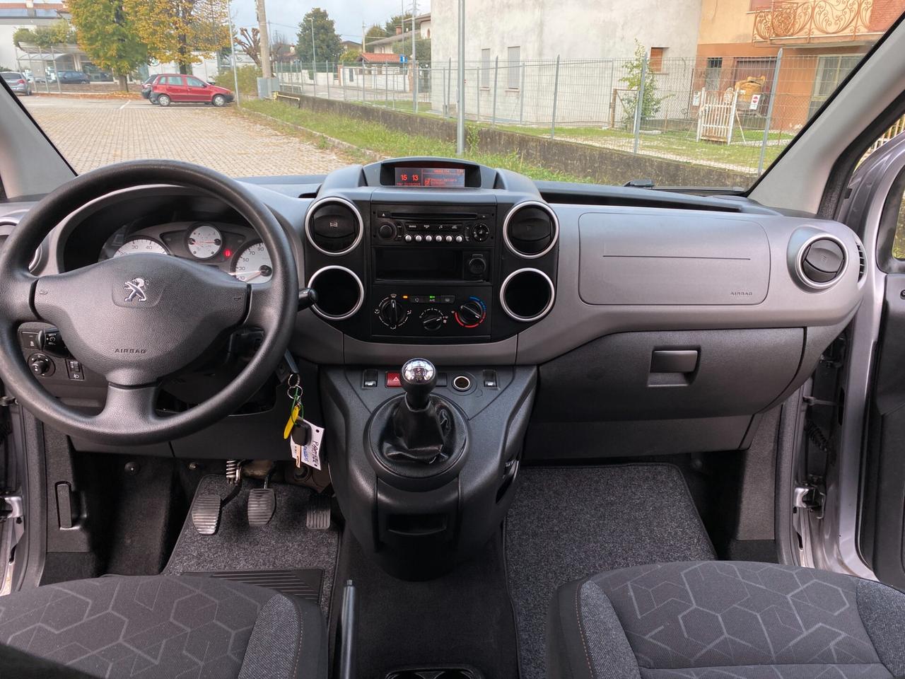 Peugeot Partner Tepee 1.6Hdi Autocarro 5 Posti EURO 6B