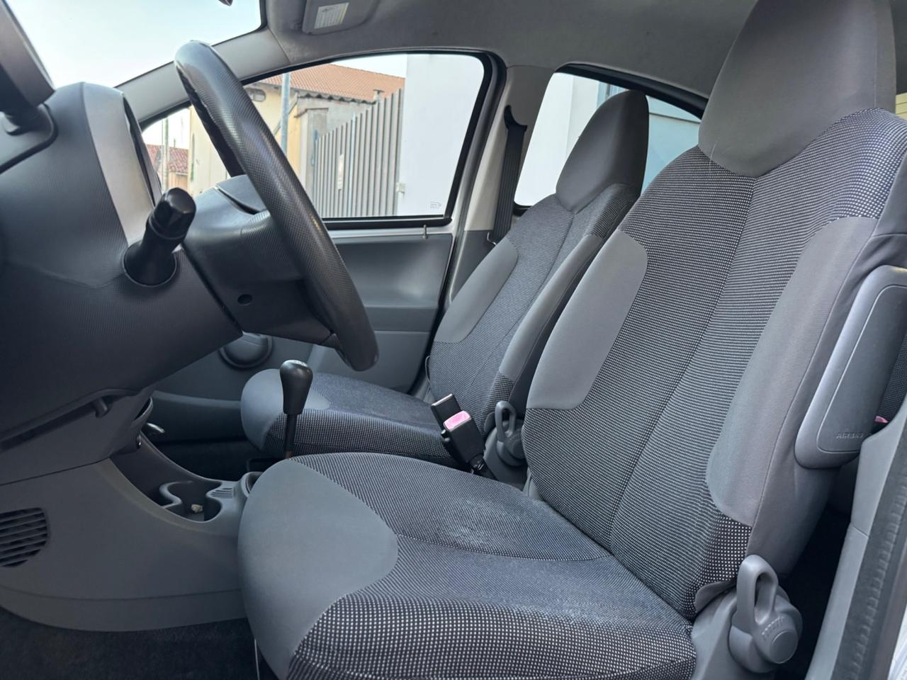Peugeot 107 1.0 68CV 5p. Desir