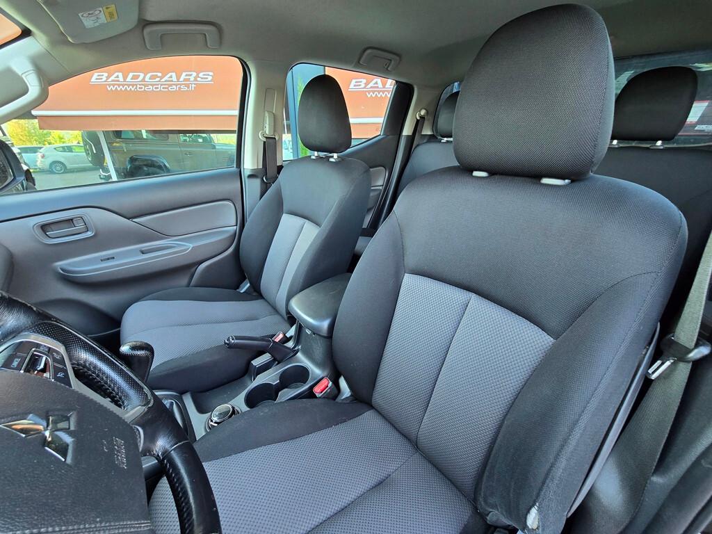 Mitsubishi L200 2.4 DI-D/154CV Double Cab Invite