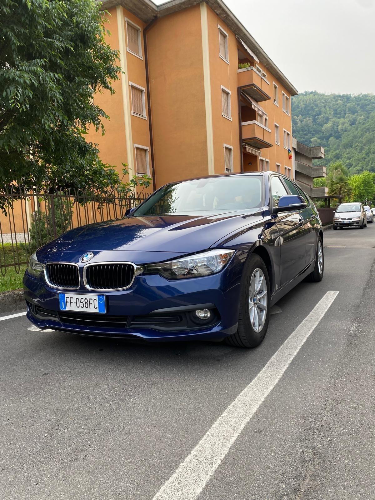 Bmw 318 Bmw 318, euro 6C, anno 2016, cambio automatico
