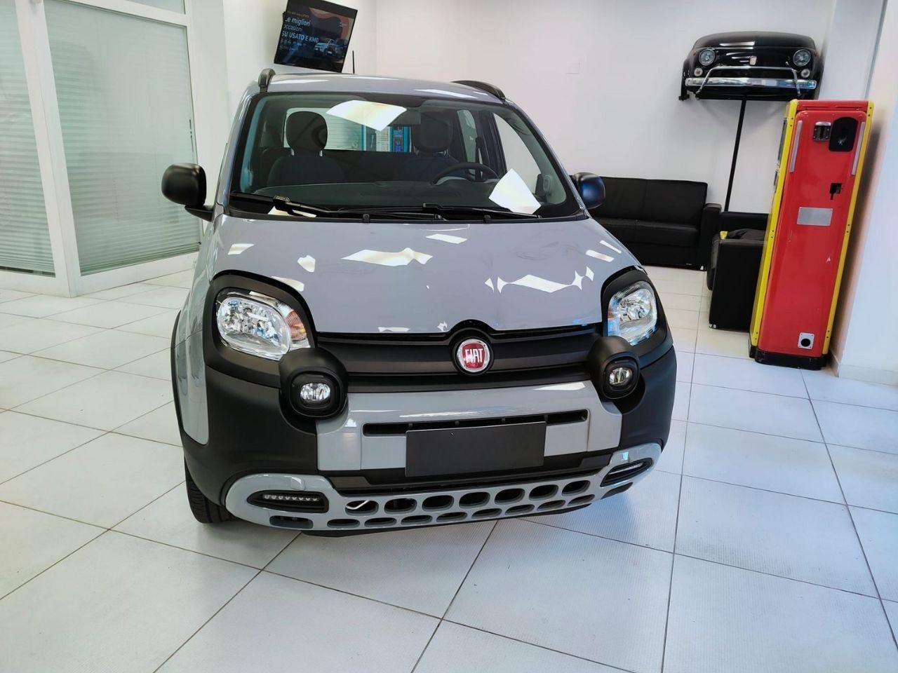 FIAT Panda III - Panda 1.0 firefly hybrid City Cross s&s 70cv