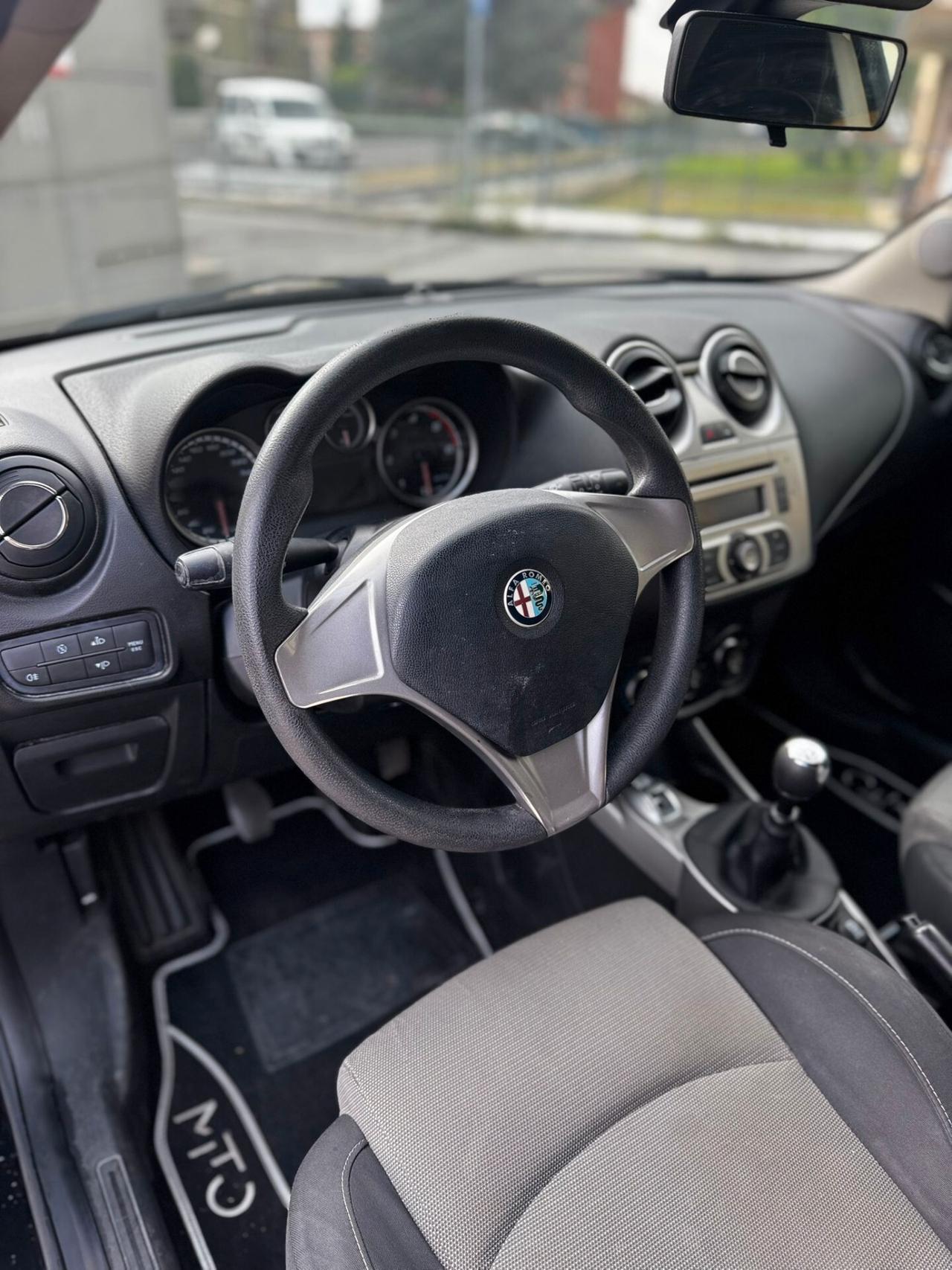 Alfa Romeo MiTo 1.3 JTDm-2 95 CV S&S Distinctive