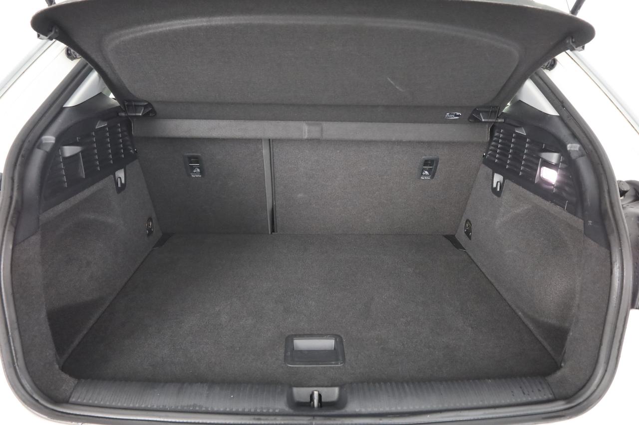 AUDI Q2 30 TDI S tronic Admired