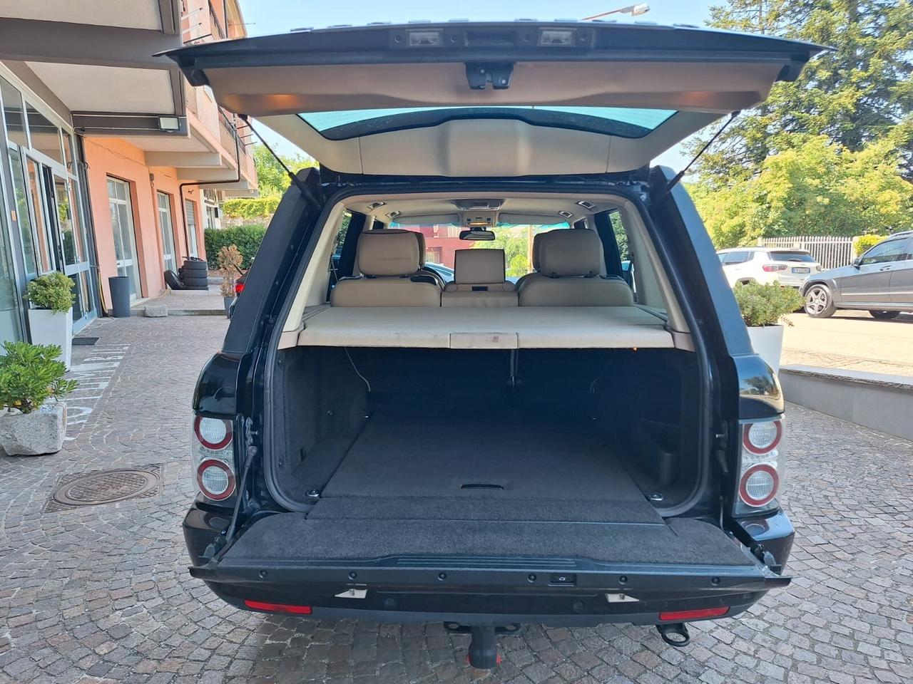 Land Rover Range Rover Range Rover 3.6 TDV8 HSE