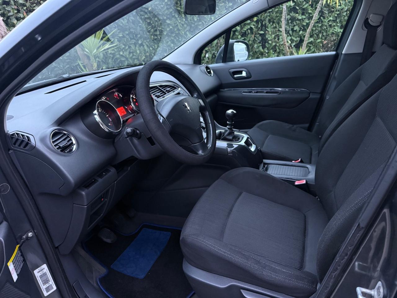 Peugeot 5008 1.6 HDi 110CV 7POSTI