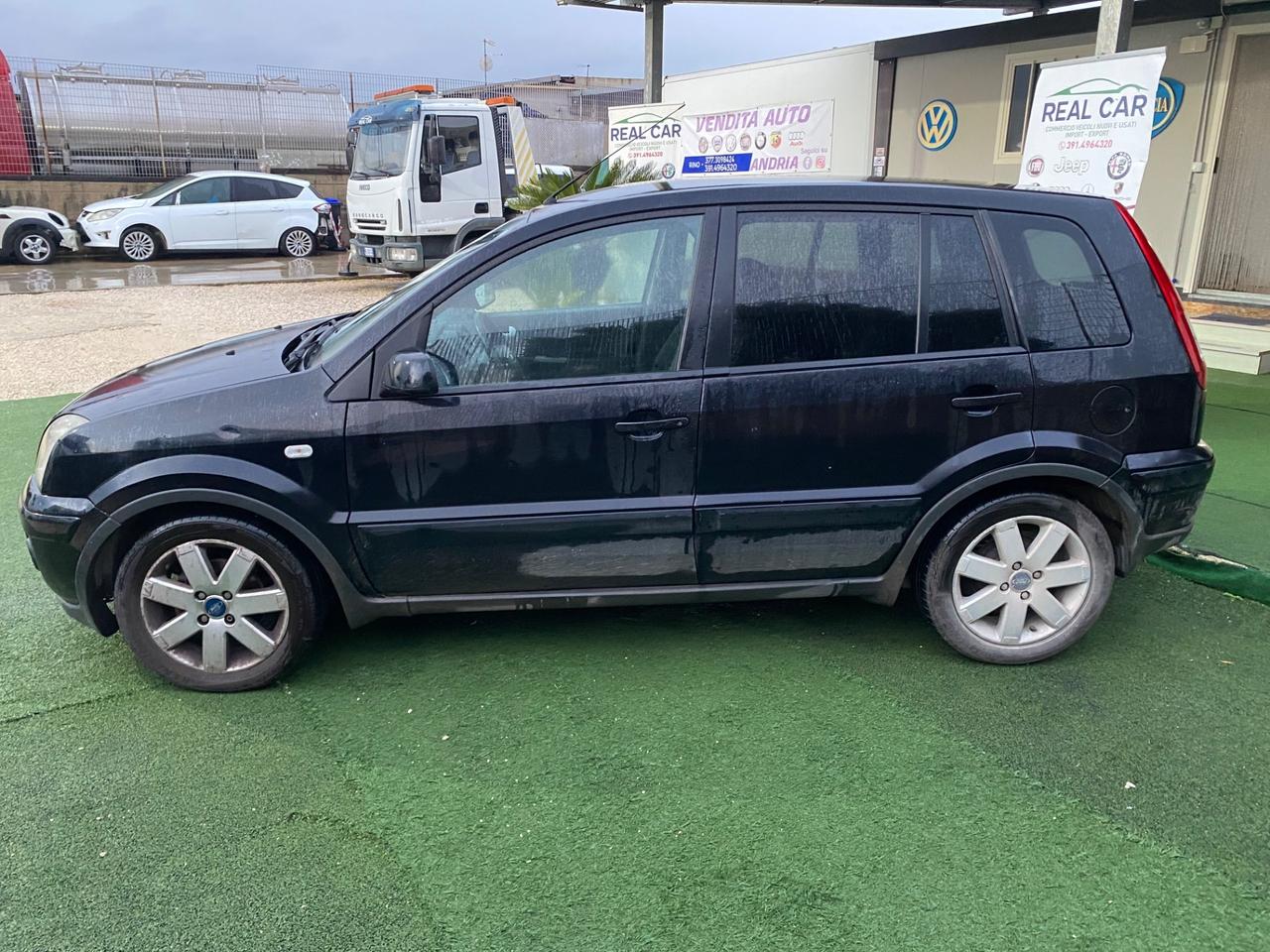 Ford Fusion 1.6 TDCI Titanium Gancio Traino
