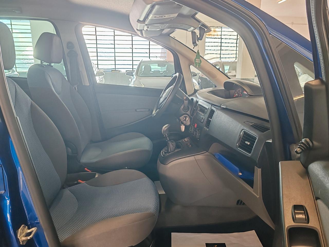 Fiat Idea 1.2 16V BlackLabel