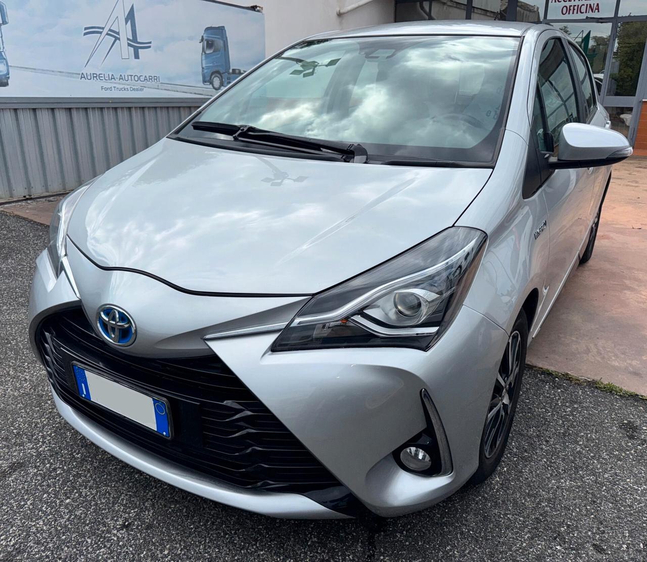 Toyota Yaris 1.5 Hybrid 5 porte Active