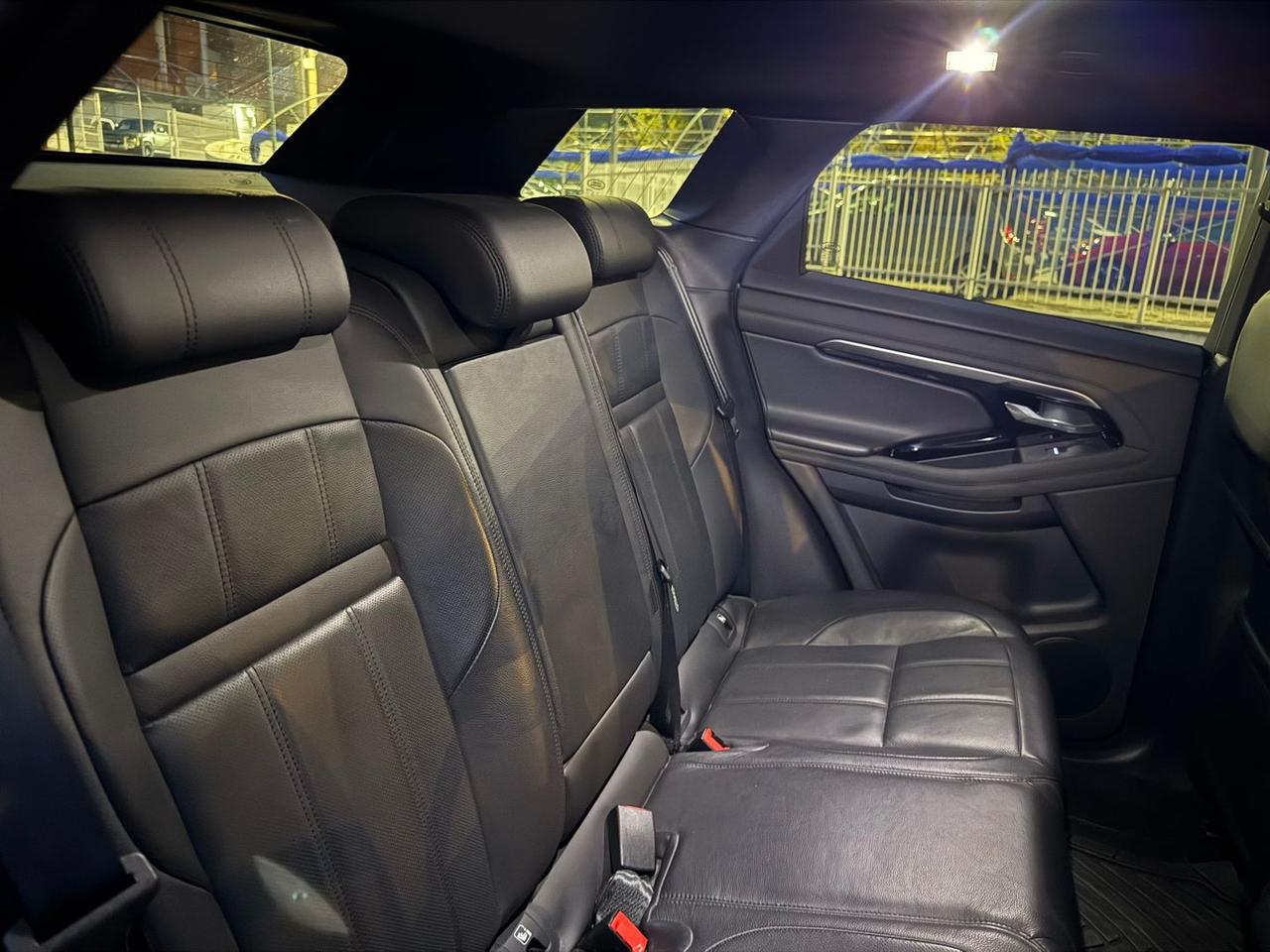 Land Rover Range Rover Evoque R-Dynamic D 18 #7977